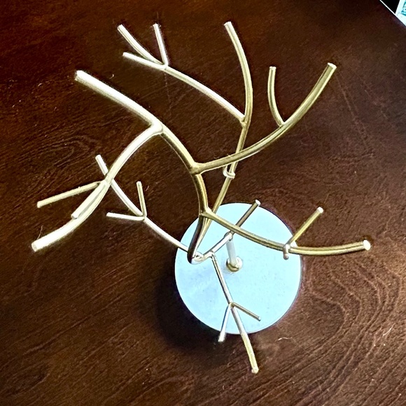 HomeGoods Gold (colored) and White Jewelry Tree, Metal and Stone - Picture 3 of 6